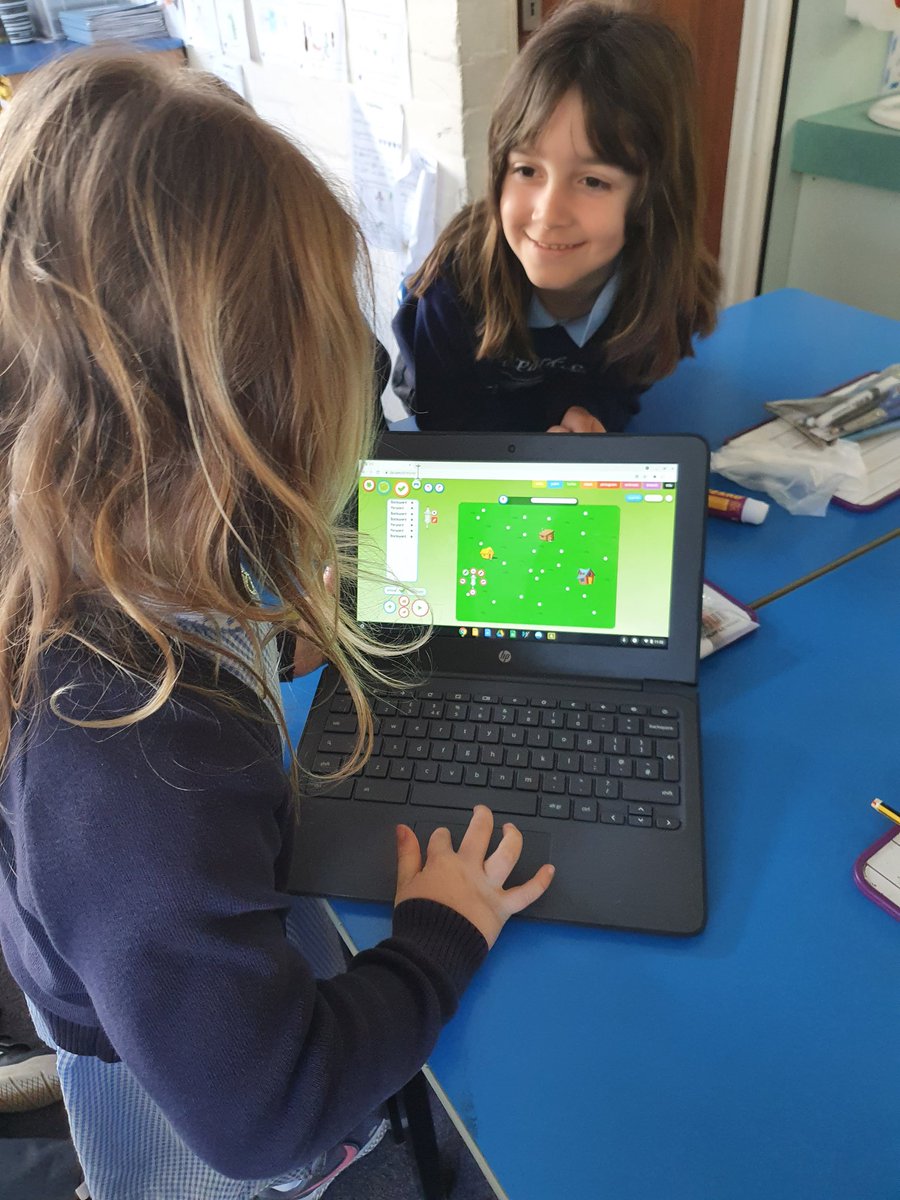 MrsParryGPS's tweet image. I can program a sprite  #coding @iLearn2Primary #gpscomputing @GPSYear1
