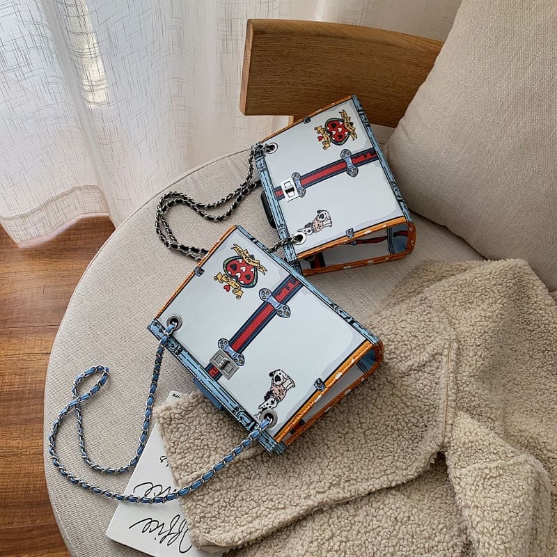 TradeMika's tweet photo. Celebrate a new week with this luxurious BAG

#8,000 NAIRA🇳🇬 // ¥107 YUAN🇨🇳 // $15.7 USD🇺🇸 // 90.3 Ghana Cedis 🇬🇭

Available and Affordable, can be shipped to your location https://t.co/qCz8o2faKw
