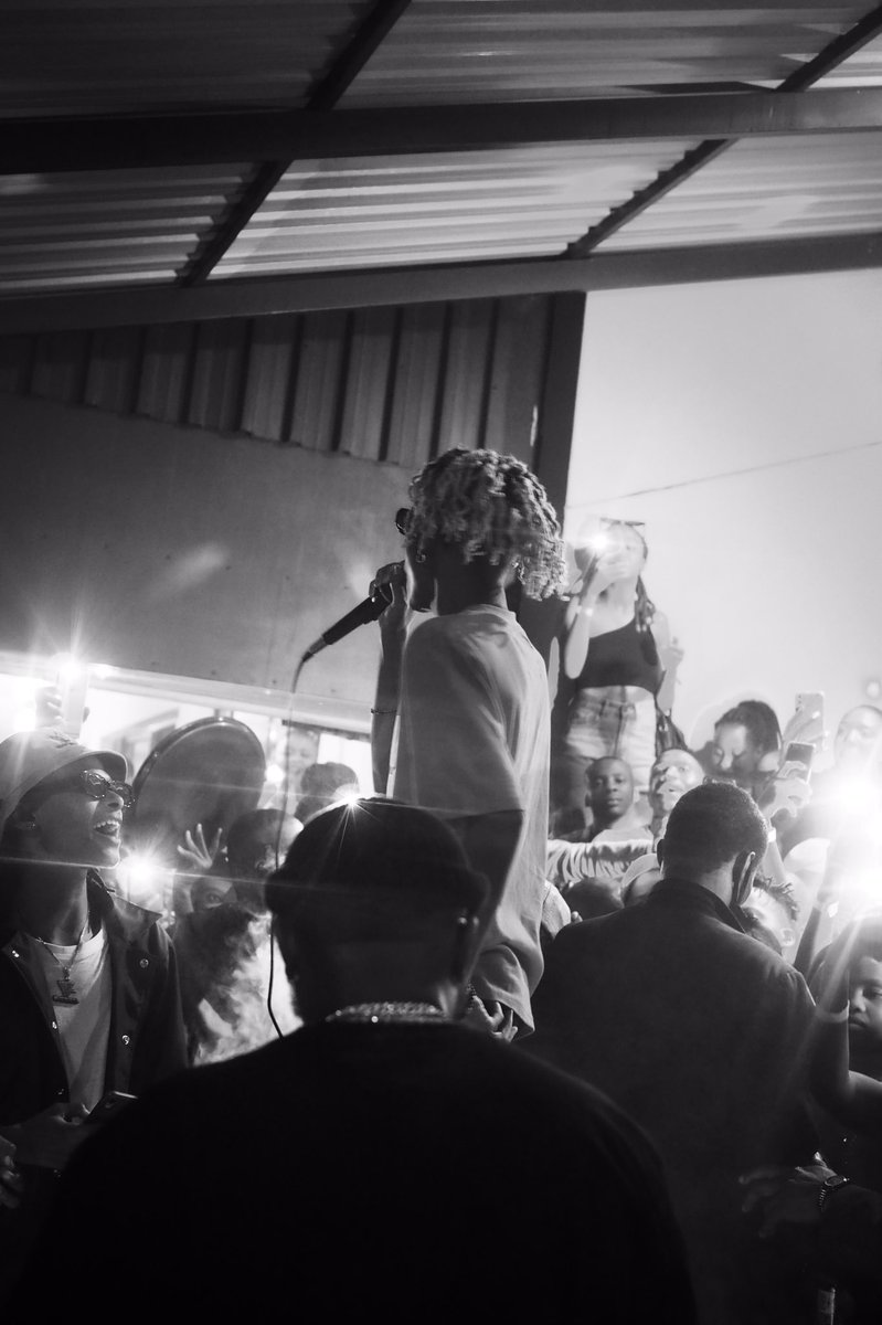 BenxVisuals's tweet photo. Shot @VinnyMalume last night 
#VinnyDay #unclevinny https://t.co/ZQ2NLZ6d8j