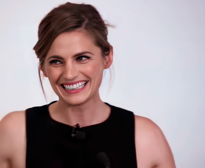 Stana Katic’s Birthday Celebration | HappyBday.to