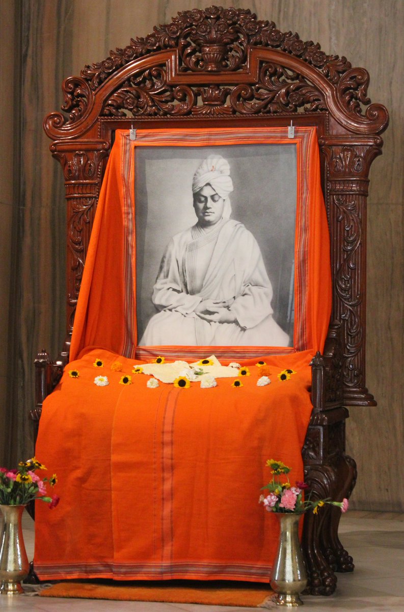 The heart is a splendid place. Meditate on God there.

The Gospel of Sri Ramakrishna, 
(Photo: Sri Ramakrishna, Ramakrishna Mission Delhi - 26th April, 2021)

#sriramakrishna #realization #sadhana #Knowledge #yoga #Meditation #Atman #consciousness #Mother #Gita #Vedas #Jnana #Bhakti #faith #god #swami #vivekananda #devotee #vijnana #renunciation #Narada #Rama
 

(Text Courtesy: https://ramakrishnavivekananda.info/index.htm)
