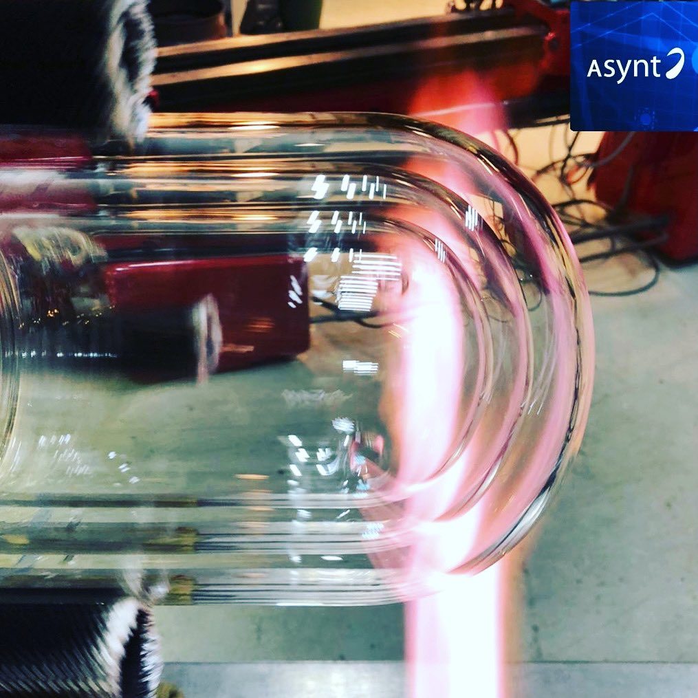 KerryScientific's tweet image. Happy Monday! Is there a better way to start the week than with a beautiful image of a vacuum jacketed reaction vessel being manufactured? 💕 Let’s do this! 🔥 asynt.com/asyntise-your-… #jacketedreactors #RealTimeChem #MondayMotivation #glassblowing