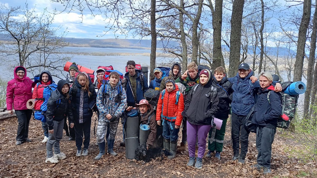 24-25 апреля 2021 года состоялся Чемпионат Самарской области дистанции-спелео по спортивному туризму, в котором принимали участие обучающиеся ЦДО
Результаты:
⚡2 класс мужчины 1 место Клюев Артём
⚡2 класс женщины 3 место Родионова Арина.
Поздравляем ребят
vk.com/album-19695748…