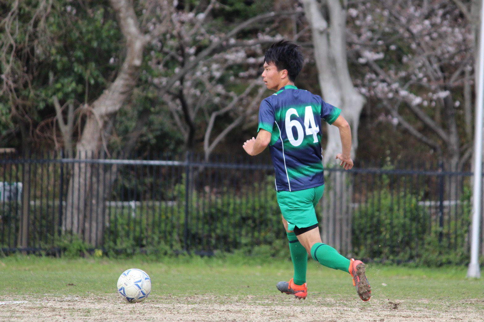 大阪市立大学体育会サッカー部新歓21 部員紹介 64 Df 三丸 純平 御影高校 商学部 好きなチーム バルセロナ ヴィッセル神戸 好きな食べ物 唐揚げ 天ぷら バイト スーパーの品出し 新入生へのひとこと 一緒にサッカーしよう 大阪 市立大学サッカー 大阪市立大学体育会サッカー部新歓21 部員紹介 64 Df 三丸 純平 御影高校 商学部 好きなチーム バルセロナ ヴィッセル神戸 好きな食べ物 唐揚げ 天ぷら バイト スーパーの品出し 新入生へのひとこと 一緒にサッカーしよう 大阪 市立大学サッカー