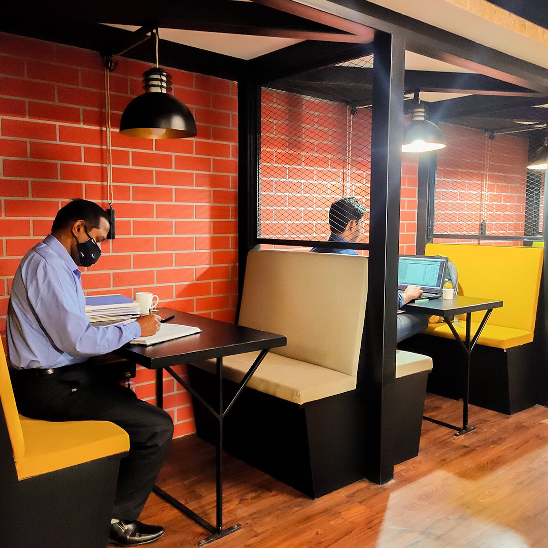 TheCircleWork's tweet image. Workstations to help you unfold new ideas and visions. 

#TheCircleWork  #MondayMotivation