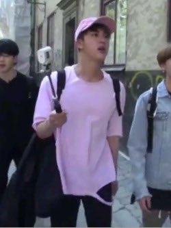 taejin sharing clothes - a mini thread