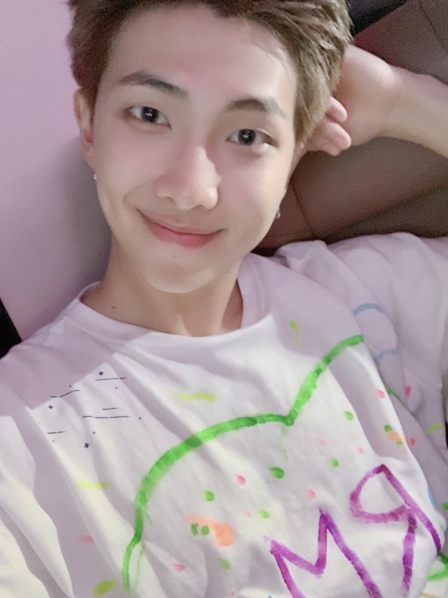 namjoon& #39;s selcas —a thread bcs ik we miss him sm