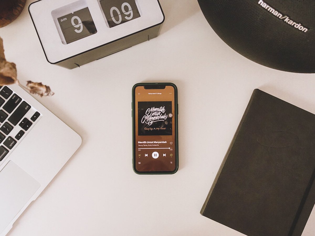 Dengarkan lagu #MemilihUntukMenyembah di digital platform kesayangan kalian
(Spotify, Joox, Langit Musik, Dexeer, iMusic, YouTube, TikTok, dll)