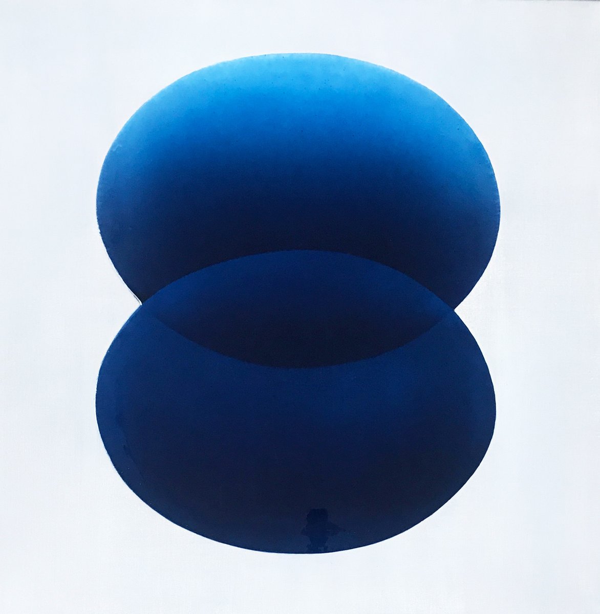 Zoom sur notre #ArtisteÀlaUne • Catherine Ludeau 🟠🔵

Découvrez des tableaux empreints d'abstraction sculptés à la résine. Jamais bien loin de la philosophie #zen, ses compositions expriment équilibre et sérénité.

+ d’Infos : ow.ly/6ZBv30rFmrx

#abstractart #monochrome