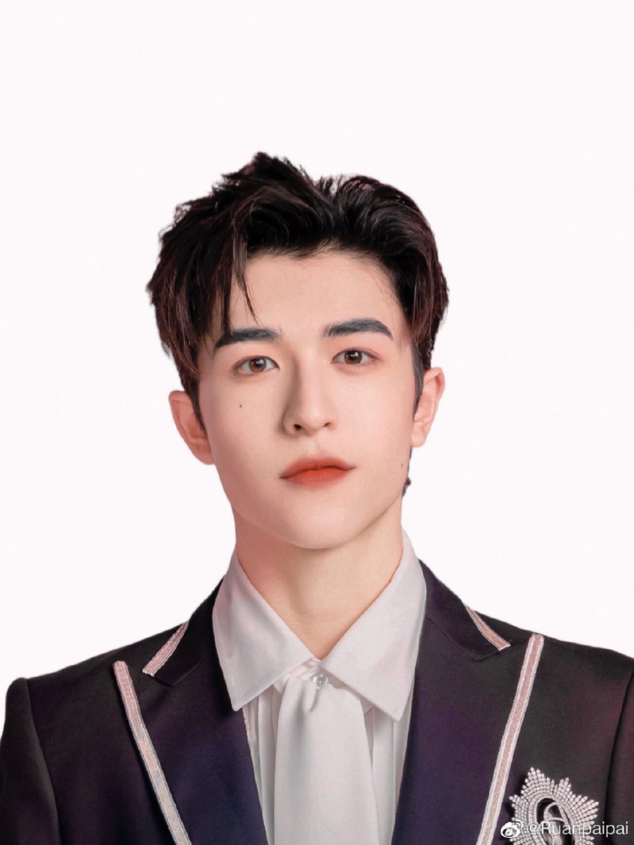 withpatrick__'s tweet image. TRAINEE PATRICK =&amp;gt; INTO1 YIN HAOYU

This is a maturing process. And you always do well But whatever the moment you are so handsome ahhhhh

Cre Ruanpaipai

#แพทริค #Patrick  #INTO1Patrick #INTO1