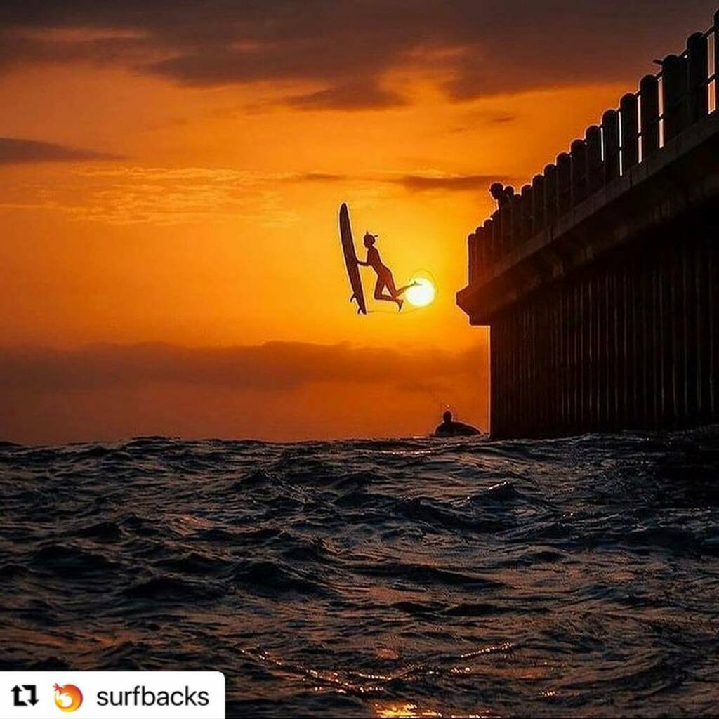 AMINOR_Tokyo's tweet photo. #Repost @surfbacks with @make_repost
・・・
🧡🤙🏼
Tag somebody who would do this
Follow @surfbacks for more
.
.
Credit:
#surfbacks #surf #surfersparadise #surftrip #surfingphotography #surfingiseverything #surfinglife #surfculture #surftown #surferwor… https://t.co/un46qkK6BO https://t.co/HcGY4fs8z1