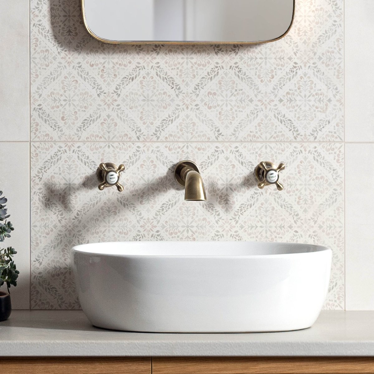 Modern yet #timeless. What’s your favourite #style?

📸 <a href="/OriginalStyleUK/">Original Style</a> 
#MondayMotivation

Visit our website for more bathroom inspiration: thebathroom.co.uk