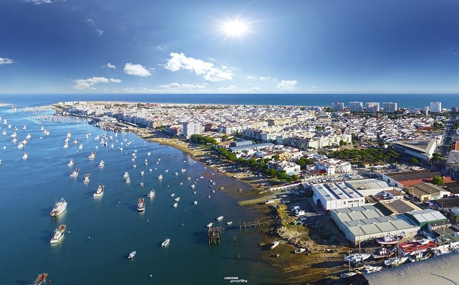 JoniPunta's tweet photo. Punta Umbría es un pueblo marinero, bañado por el Océano Atlántico y la Ría de Huelva.

#DiadePuntaUmbria2021
@AytoPuntaUmbria https://t.co/CpjO7KRTs6