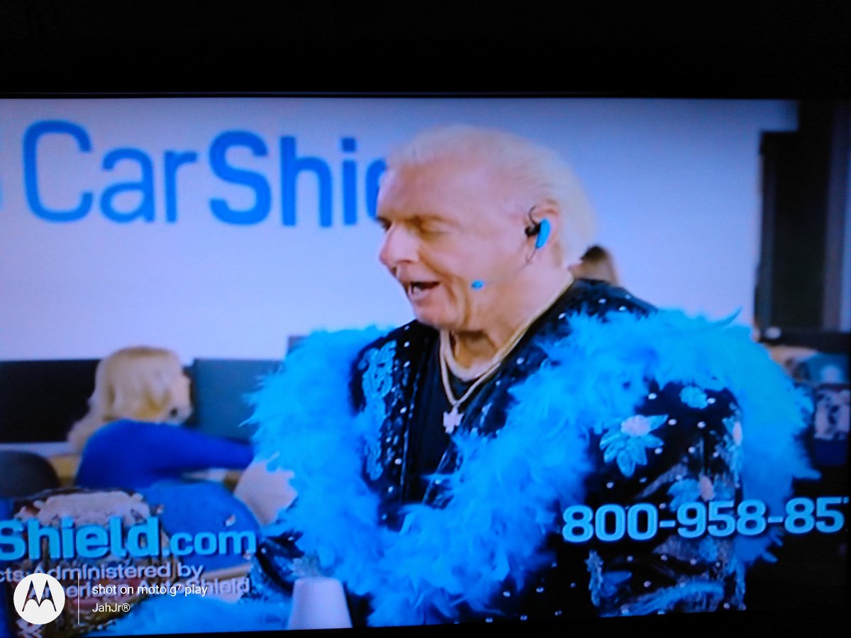 limetime632's tweet image. These #CarShield commercials with #RicFlair are pretty funny 🤣🤣