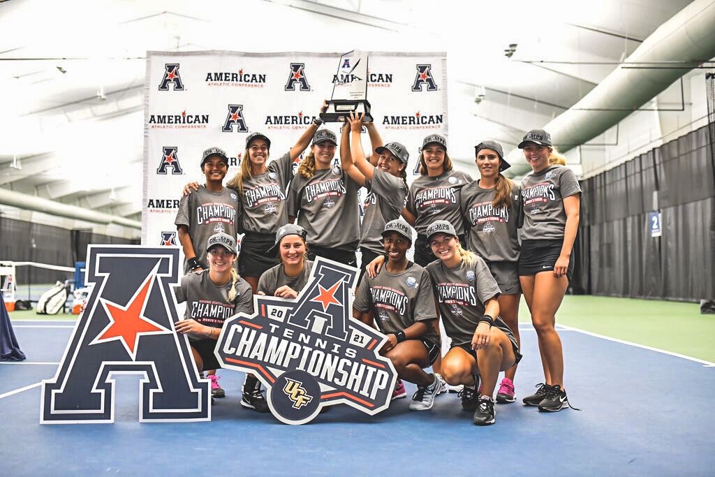 April 𝙨𝙝𝙤𝙬𝙚𝙧𝙚𝙙 us with 🏆

#ChargeOn