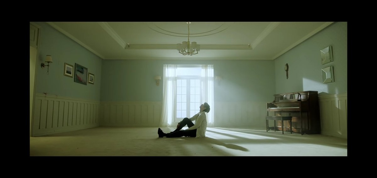12.5. Same scene Bl00d starts pouring on the walls and ceiling where sunghoon is in. (Raining with blood on the walls.) From 3:27 #SUNGHOON  #ENHYPEN    #ENGENE