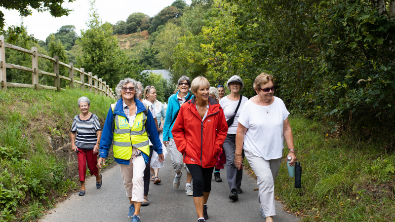 JerseySport's tweet photo. Would you like to be a volunteer on our Move More Health Walks or at our Cycle Without Limits centre? ☀️👣👏 Find out more on our website: https://t.co/8sy7ND9Noj  #MoveMoreJersey #InspiringAnActiveJersey #Volunteering #VolunteeringInJersey #JerseyCI #CycleWithoutLimits https://t.co/vZMfrSKHx0