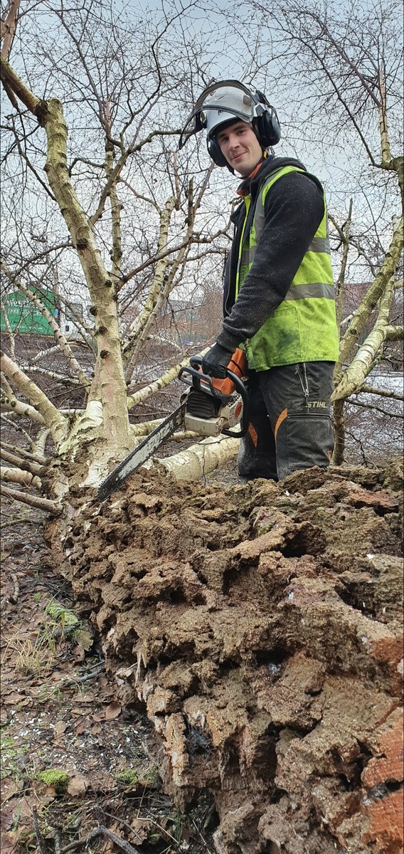 Sam Sutcliffe (BSc Forestry) is working with Westfield Tree Services in Lancashire and very much enjoying gaining a lot of invaluable, hands-on practical experience. Sam says “I'm absolutely made up by it, if not least just for finding a job in this climate.” (9/-)