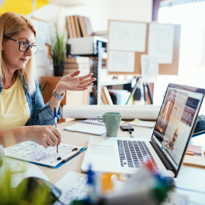 Tijdens de PO Meet Up 'Er kan meer dan je denkt' zijn bijna 40 leerkrachten en cultuuraanbieders met elkaar in gesprek gegaan. Benieuwd naar wat er wel kan voor cultuuronderwijs in deze tijd? Lees dan hun 5 tips: stadkamer.nl/nieuws/480/5-t…