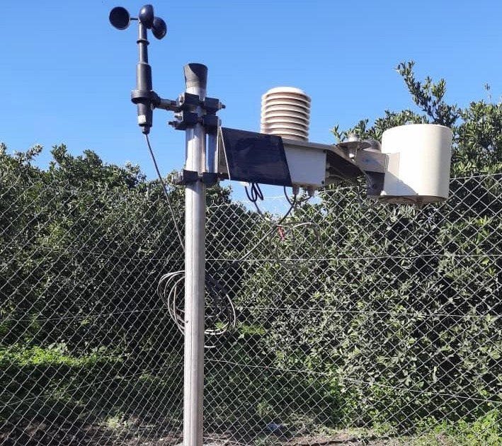 PrecimedP's tweet photo. Installing an Imetos weather station in one of our pilot farms to record the necessary climatic data for the calculation of fruit trees water requirements.
To know more: https://t.co/fkm40713wm
#PRIMAProgram #PRECIMED https://t.co/bgst6Qp2YI
