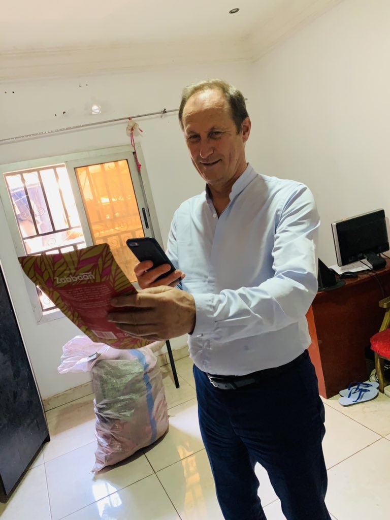 Avec <a href="/bruno_fuchs/">Bruno Fuchs</a>, qui est passé visiter les locaux de <a href="/zabbaanholding/">@zabbaan</a> dans le cadre d’une mission  diplomatique au #Mali . Nous avons échangé sur l’entrepreneuriat Féminin, les opportunités du secteur agricole, la coopération... #Mali #France #Cooperation.