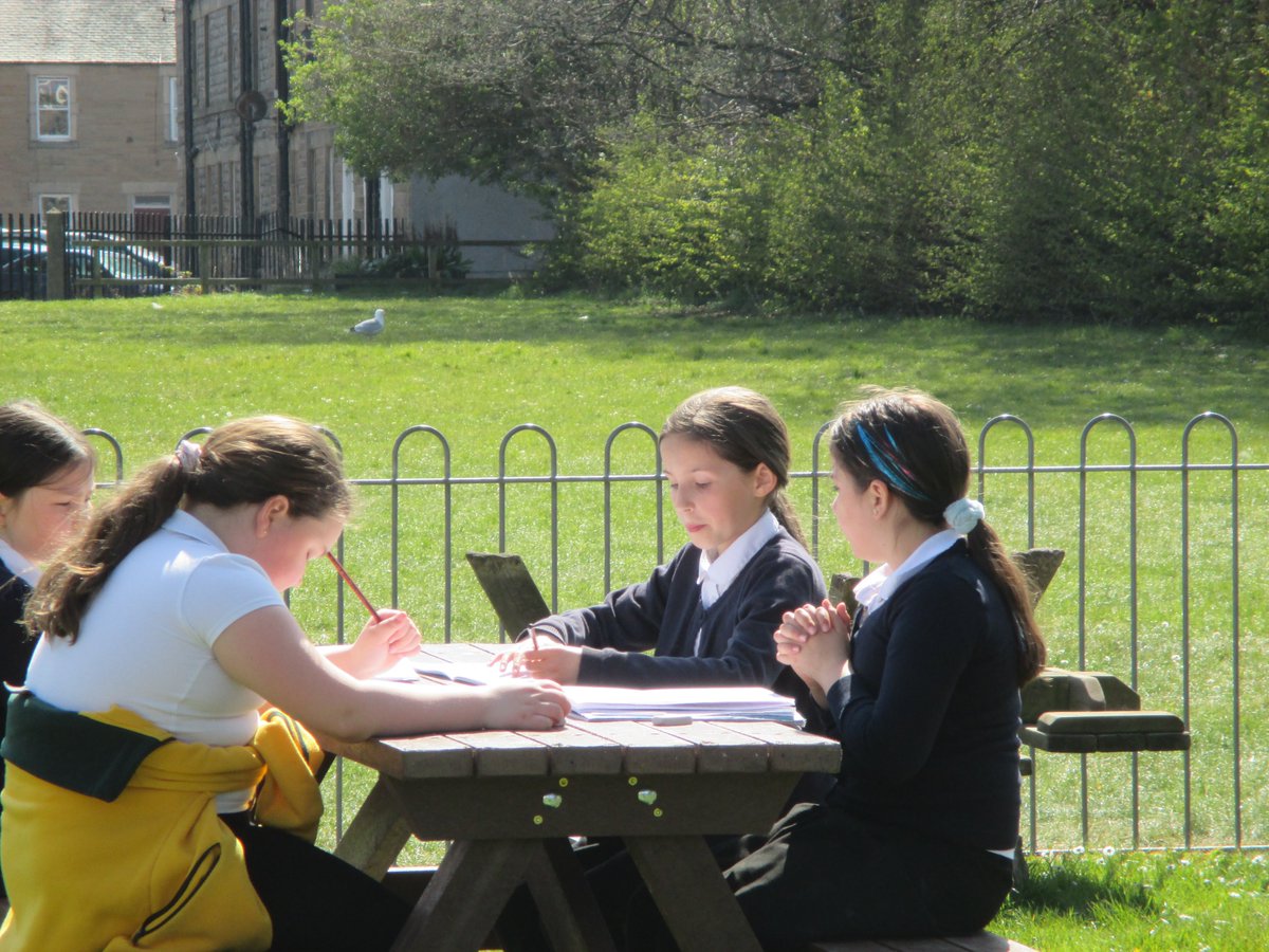 Loretto_RC's tweet photo. Primary 5 are exploring poetry this term. We used our beautiful outdoor area as a source of inspiration to write some Haiku's of our own. We clapped out syllables to help us follow the 5,7, 5 rule. It was great fun and the sun was shining! #outdooorlearning  #literacy #enjoyment https://t.co/g8qCFgdplH