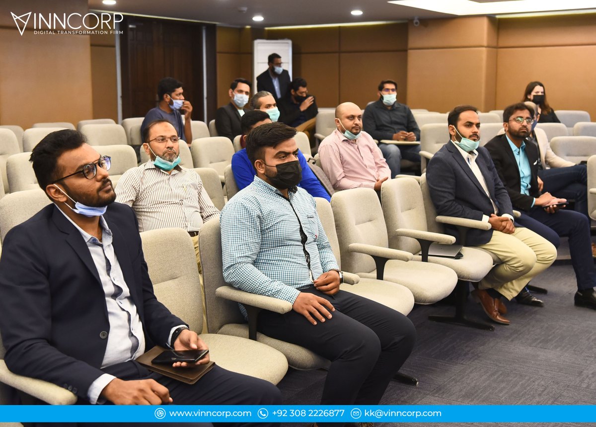 VinnCorp tweet media