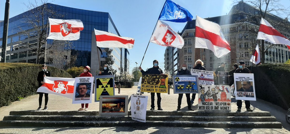 SimonasSatunas's tweet photo. #OTD the #nuclear blast in #Chernobyl ruined health & lives of many people in #Belarus, #Ukraine & neighbouring countries. 2day protestors on Schuman Ring remind the #EU about #Ostrovets #nuclear monster less than 50 km from EU borders. #Ostovets NPP is a danger to the entire EU https://t.co/jeOyIrLb4d