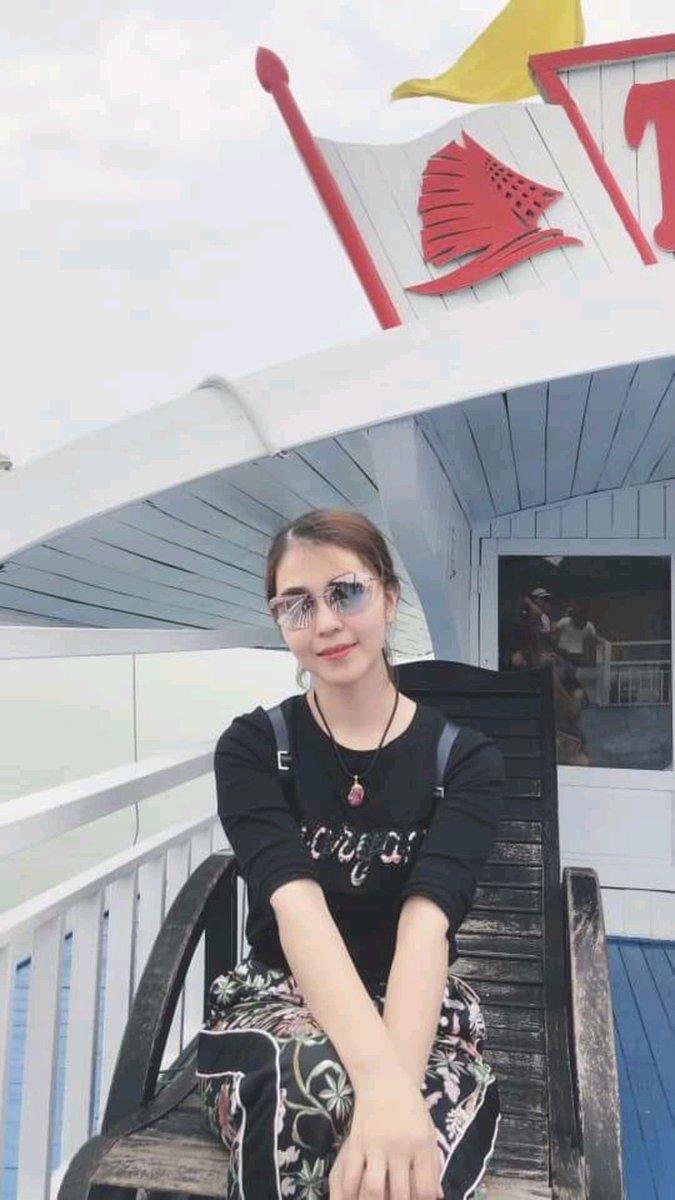 GioiHcm's tweet photo. Chị Liên u30
" - Mong muốn tìm người quan hệ tình cảm. #maybaybagia
- Nếu có thể thì mong tìm 1 người đang ở saigon
- ko qtrong kinh nghiệm hay tuổi tác "

Để lại sđt chị sẽ liên hệ https://t.co/9m48ppLrJp