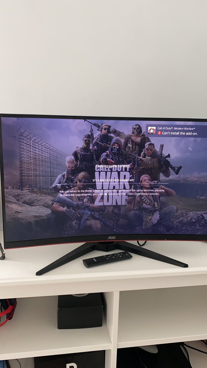 Powellconnor's tweet photo. Any danger of one of you @PlayStationUK or @Activision sorting this bug? Every single day I have to copy a file only for it to not work and then have to completely re download the whole game!!!! https://t.co/cWeDTpqUju