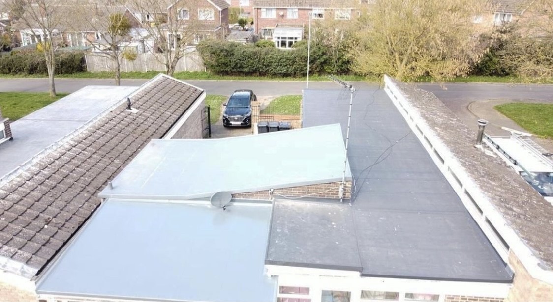 TopsealSystems's tweet image. Norfolk Flat Roofing Solutions have returned to a happy client at this residential property a second time to install Topseal on another roof.  Their roofing systems now have a 25 year guarantee! #topseal #grproof #fibreglassroof