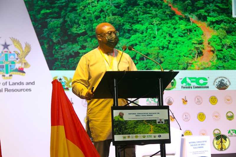 Ghana's cocoa board (COCOBOD) raises prospects for the African market and cracks down on illegal mining in Ivory Coast cocoa sector @ghcocobod #cocoa #Africa #trade #confectionery #chocolate #tradeagreement #illegalmining #confectioneryproduction #Ghana ...bit.ly/2QYKTem