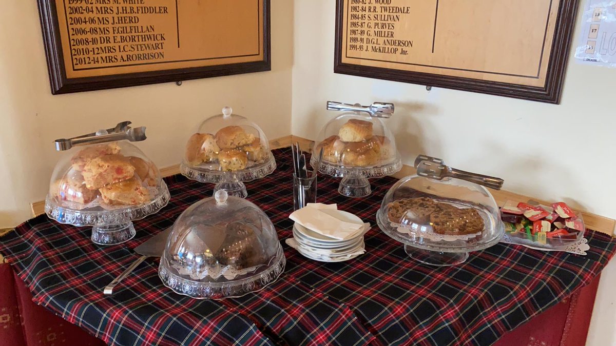 MusselburghGC's tweet image. Our clubhouse is back open! 

Serving alcohol outside only and open inside until 8pm! Limited menu in operation.

We are excited to see you all again!

#MGC