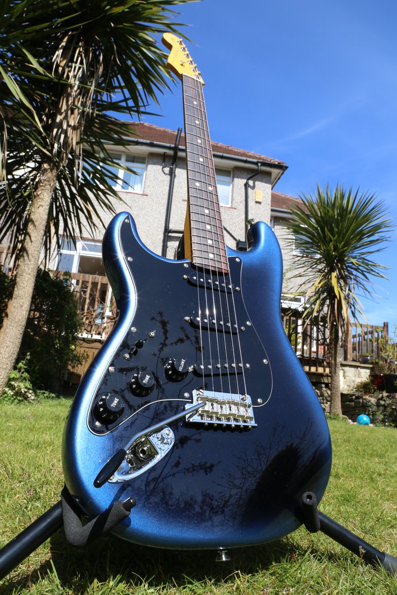 GUITAR PORN THREAD!My new Fender American Pro II Strat is here! To help me celebrate, comment below with photos of your guitars.One ones!New ones!Sold ones!Blue ones!The safest time for me to see a guitar porn thread is the day I get a new one so...show me what you got!