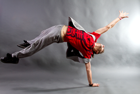 beginningyourd1's tweet photo. Test your knowledge: What Physical Skills is this dancer demonstrating here? I will give you a clue... One name of the skill begins with S. 🦾 https://t.co/elvvBfrmC7