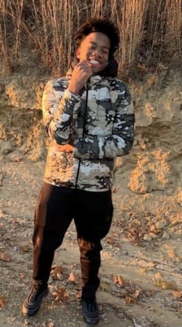 PSPTroopJPIO's tweet image. ***MISSING JUVENILE*** Chester County residents, please be on the look out for the pictured juvenile.  Anyone with information regarding his whereabouts is asked to contact PSP-Avondale at 610-268-2022. ⬇️⬇️⬇️