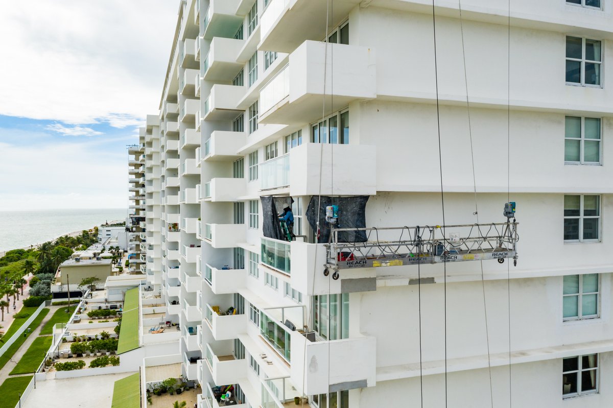 360apex's tweet image. Show potential clients how your construction/renovation team gets the work done. In-action, project progress photos are a great way to impress and build credibility. 
#constructionmiami  #construtionsite #constructionphotography #constructionprogressphotography