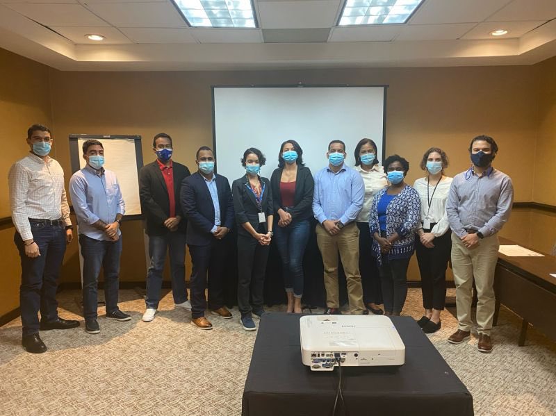 En el marco de la Inicatica para la Transparencia de la Acción Climática (ICAT), liderada <a href="/CambioClimaRD/">Cambio Climático de la República Dominicana</a>, se fortalecieron las capacidades de las instituciones generadoras de datos para calcular las emisiones de gases de efecto invernadero.

Foto <a href="/jaycfdezo/">JoseCarlos Fernandez</a> #AcciónClimáticaRD