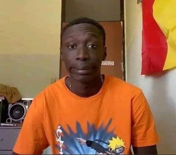 el profe: tienen hasta el viernes 16 de Abril para entregar sus tareas. 
yo, leyendo el mensaje el lunes 26: