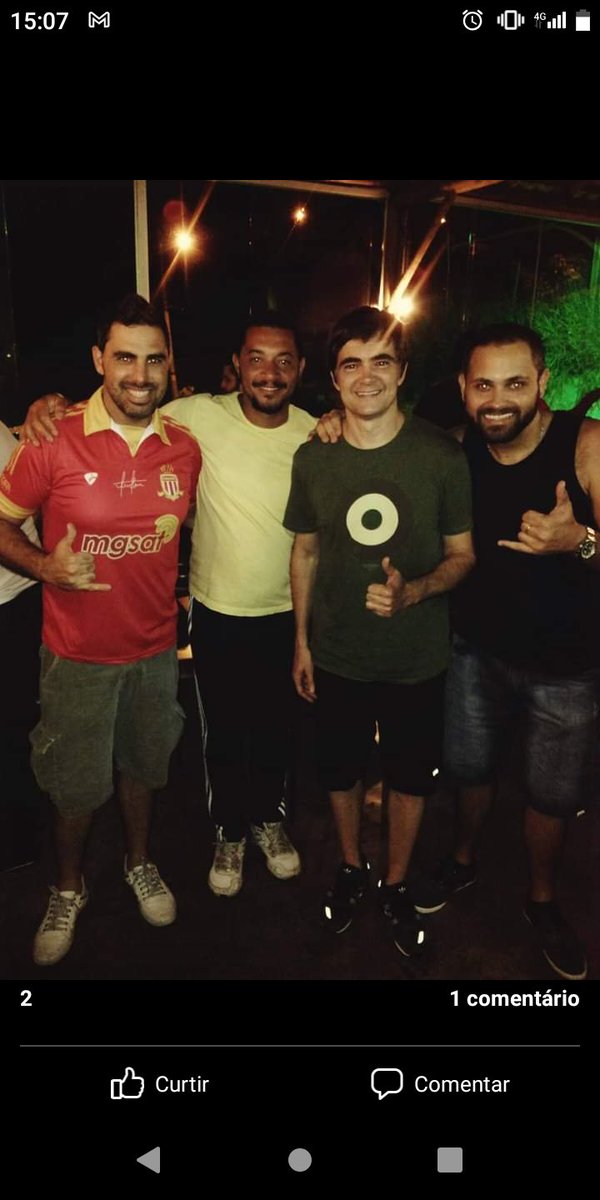 thiagoleiro1's tweet photo. Só tem fera nessa foto. @LeoMunck @FernandoNCF @thiagoleiro1 

Só tem astro aí! 

@samuelrosa 

#DiaDoGoleiro https://t.co/fEWrt04tKQ