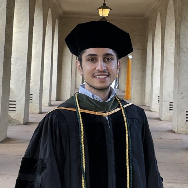 We are proud to spotlight CSHP member, Maher Alhaja! A new graduate, Maher has been involved in multiple forms from CSHP-UCSD Legislative & Current Affairs Chair position to serving as the Educational Services Chair! Read more on Maher's journey ➡️ bit.ly/2RR2C7T