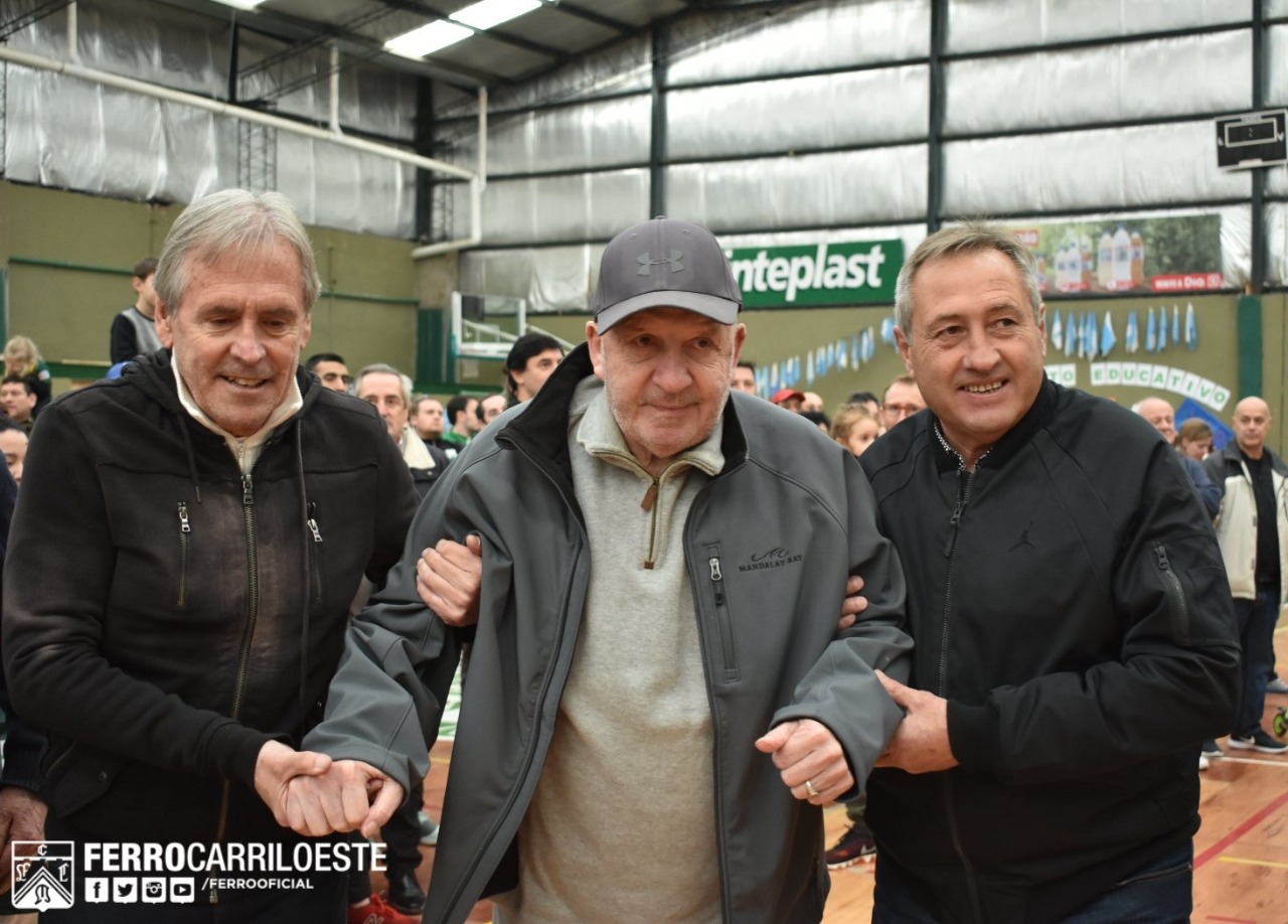 Ferro Carril Oeste on X: #Ferro envía los mejores deseos a @CHANOTB para  que se recupere pronto 💚 Además, el club aboga por un correcto tratamiento  de los temas de salud mental