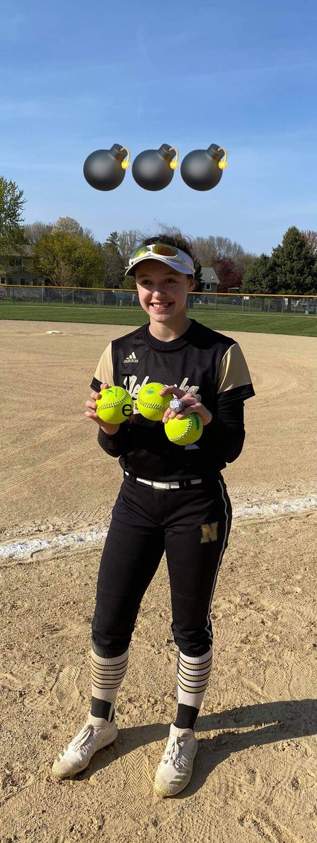 Katie hit 9 home runs last season. She's up to 4 this season and is only on her 2nd week! @MOVEWELLIOWA #movewellia #movewell #movewelliowa #goata #ankeny #softball #baseball #desmoines