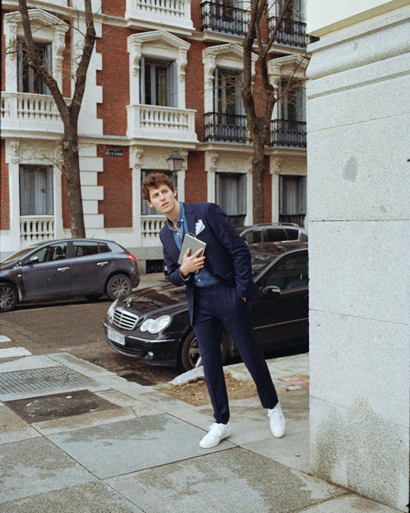 Mansolutely's tweet image. I would have to end the pursuit soon. As soon as I get ahead and  discover who  this  pirate  drinks  the  seas  for, I’ll get  a  good  story  out  of  this  whole  adventure. 

Discovering Blackbeard, I’ll call it.