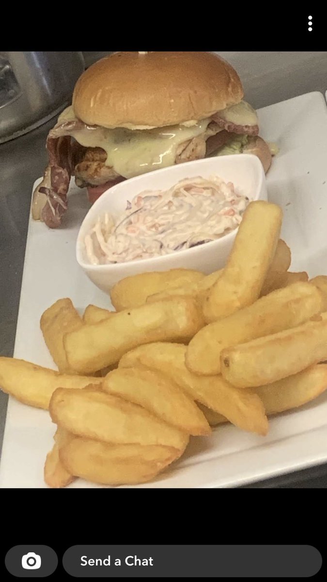 lisabel66763448's tweet photo. One of james dishes at his job a year later he’s still going strong 💙 https://t.co/QQfinKJJZW