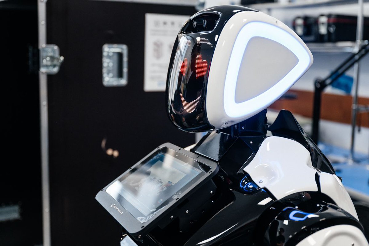 promobot's tweet image. Robot loves you! And probably more than you thought it would. Its language database answers any question you want—be that Lincoln&apos;s birthday or where the nearest toy store is. Available in 11 languages, it makes people happy even on the slightest occasion.

#Promobot #automation