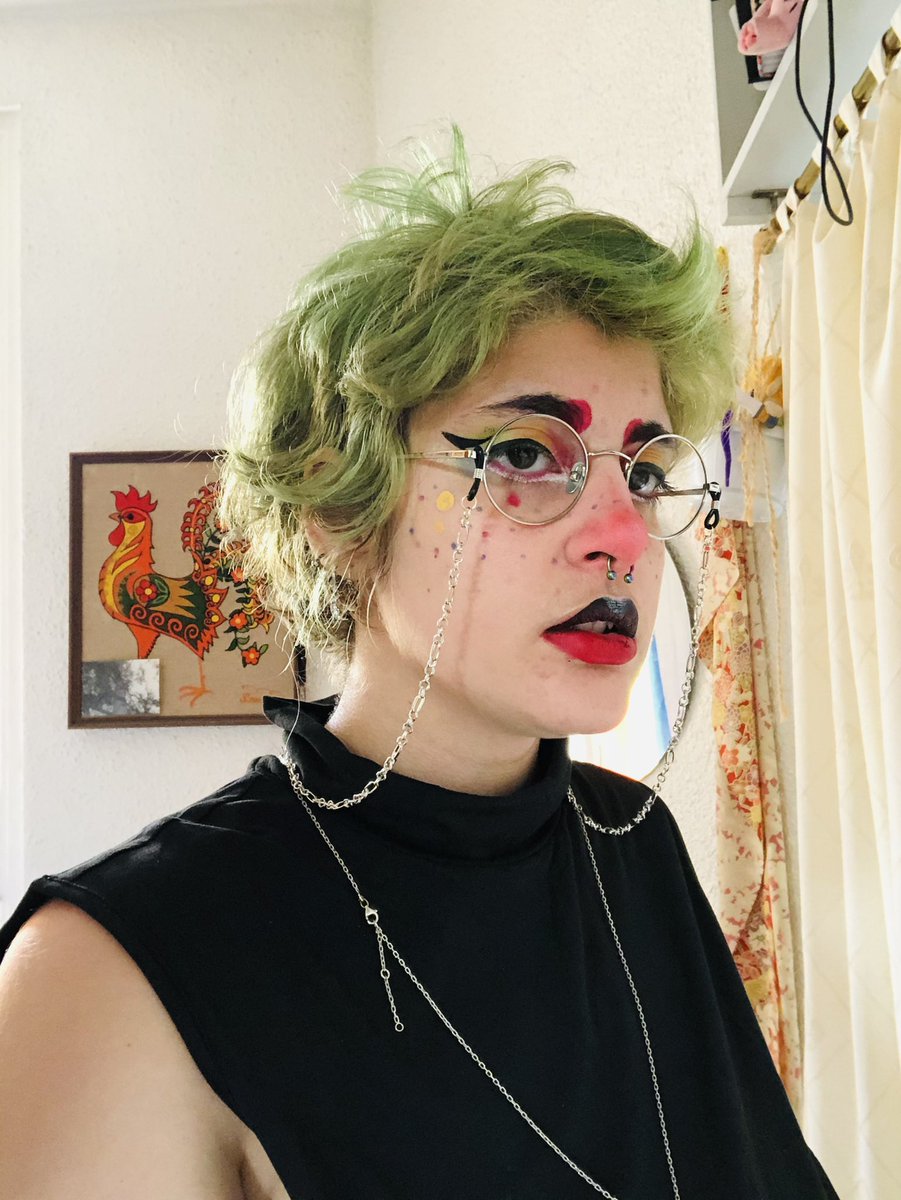 Arsaitagame's tweet photo. Mi citron vert mi ptite vieille #ColorfulLGBTQIA #ColorfullLGBTQIA https://t.co/UG6Uc0OBAM