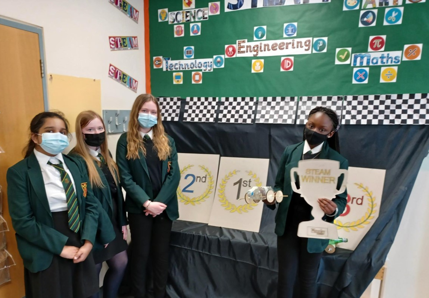 hazeleyacademy's tweet photo. STEAM challenge sessions were an excellent example of Hazeley students developing their 3Cs. In DT students were tasked to design &amp; make a racing bottle, with the aim to go the furthest distance. So many variations within designs and alterations in order to improve performance. https://t.co/f8BX1uLhny
