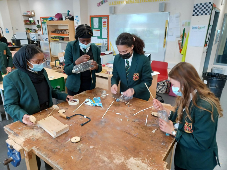 hazeleyacademy's tweet photo. STEAM challenge sessions were an excellent example of Hazeley students developing their 3Cs. In DT students were tasked to design &amp; make a racing bottle, with the aim to go the furthest distance. So many variations within designs and alterations in order to improve performance. https://t.co/f8BX1uLhny