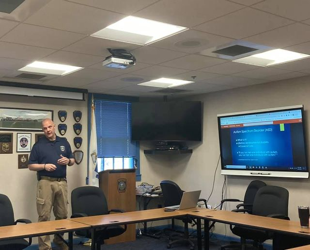 NortonMaPolice's tweet image. Det. Ruskey presented to roll calls earlier today on responding to calls for service involving persons with Autism Spectrum Disorders as part of Autism Acceptance Month.